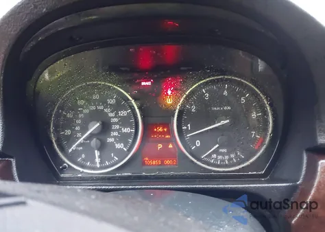 2011 BMW 328I xDrive z USA, uszkodzony, nr VIN WBAPK5C55BA658243